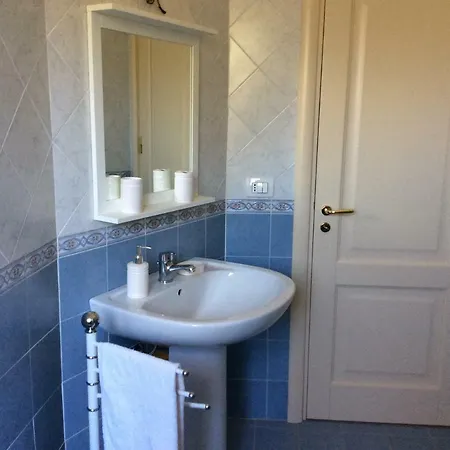 Mare Vista: Seaside Retreat With Pool Apartment *