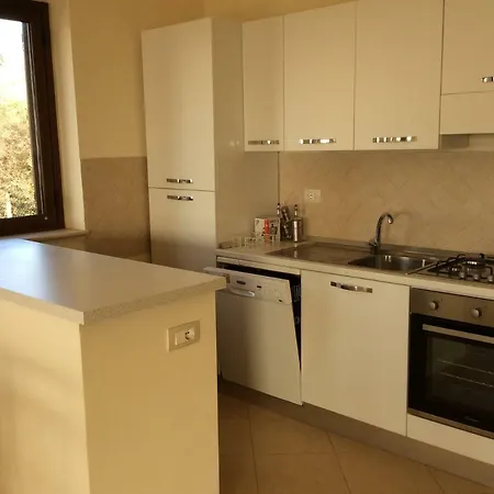 Apartment Mare Vista: Seaside Retreat With Pool