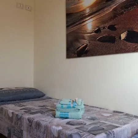 Apartment Mare Vista: Seaside Retreat With Pool *