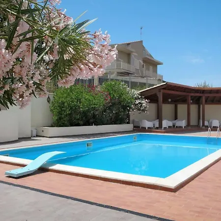 Nuovo In Full Optional Con Piscina E Veranda Vista Mare A 500 Mt Dalla Della Scala Appartamento *